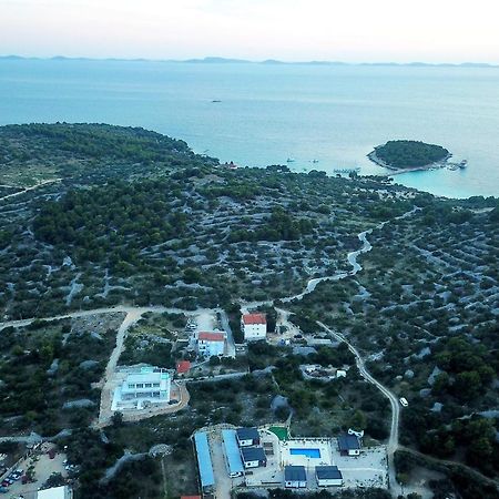 Marina Brugor Murter Bagian luar foto